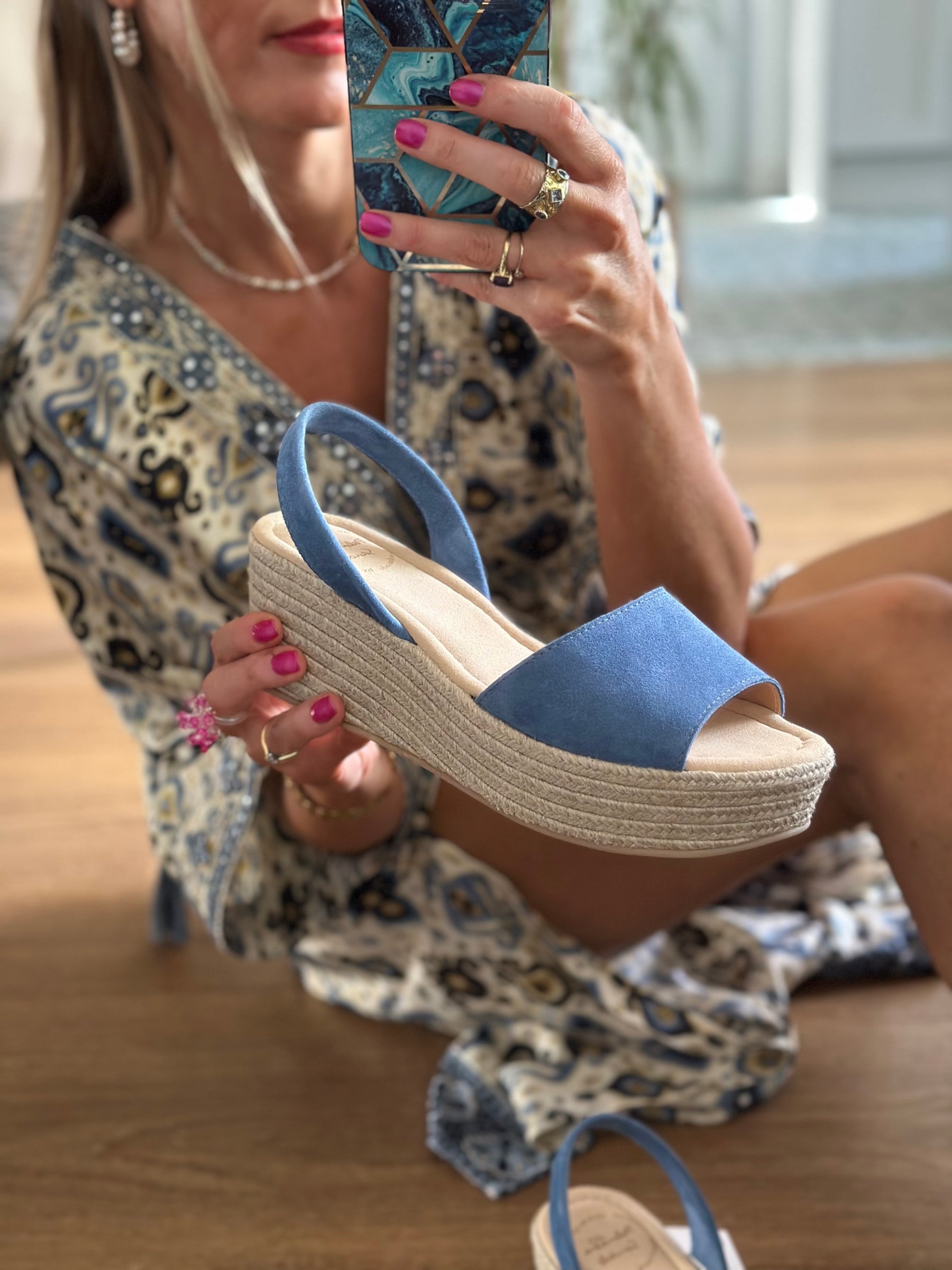 Indigo Midi Wedge