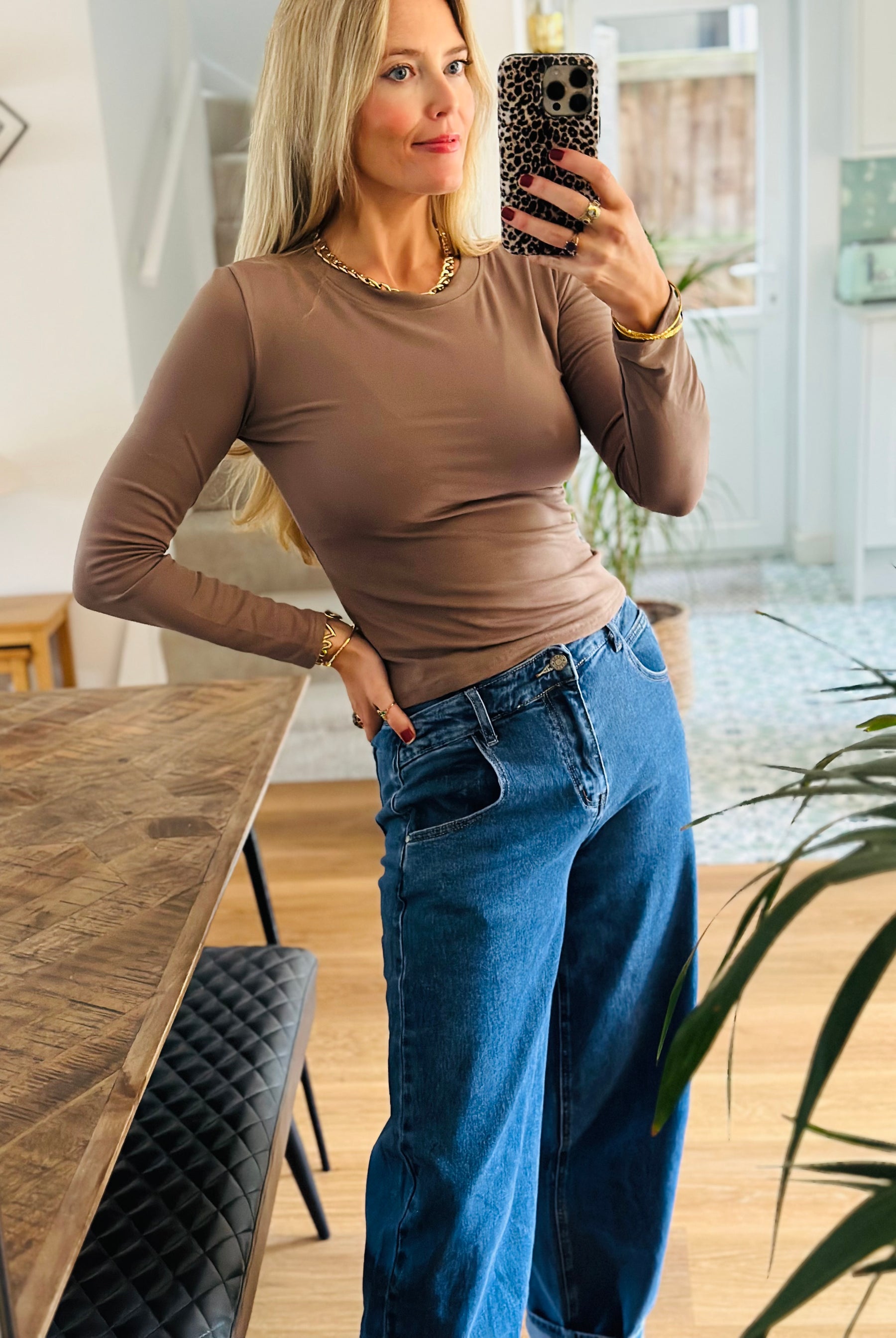 Round Neck Top