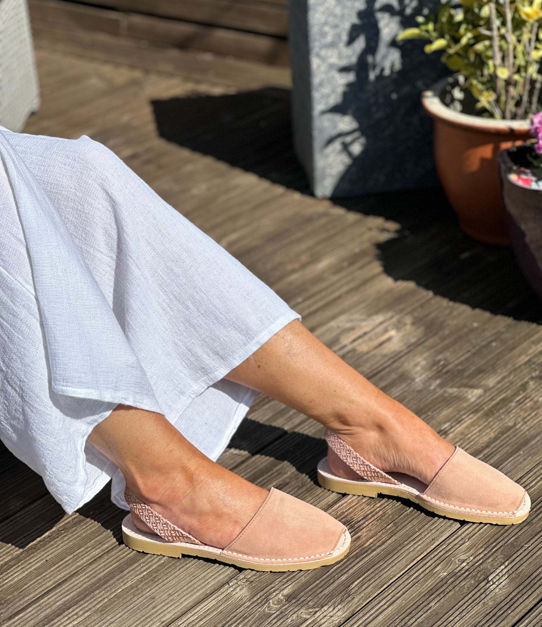 SAMPLE SALE Rose Suede-size 38