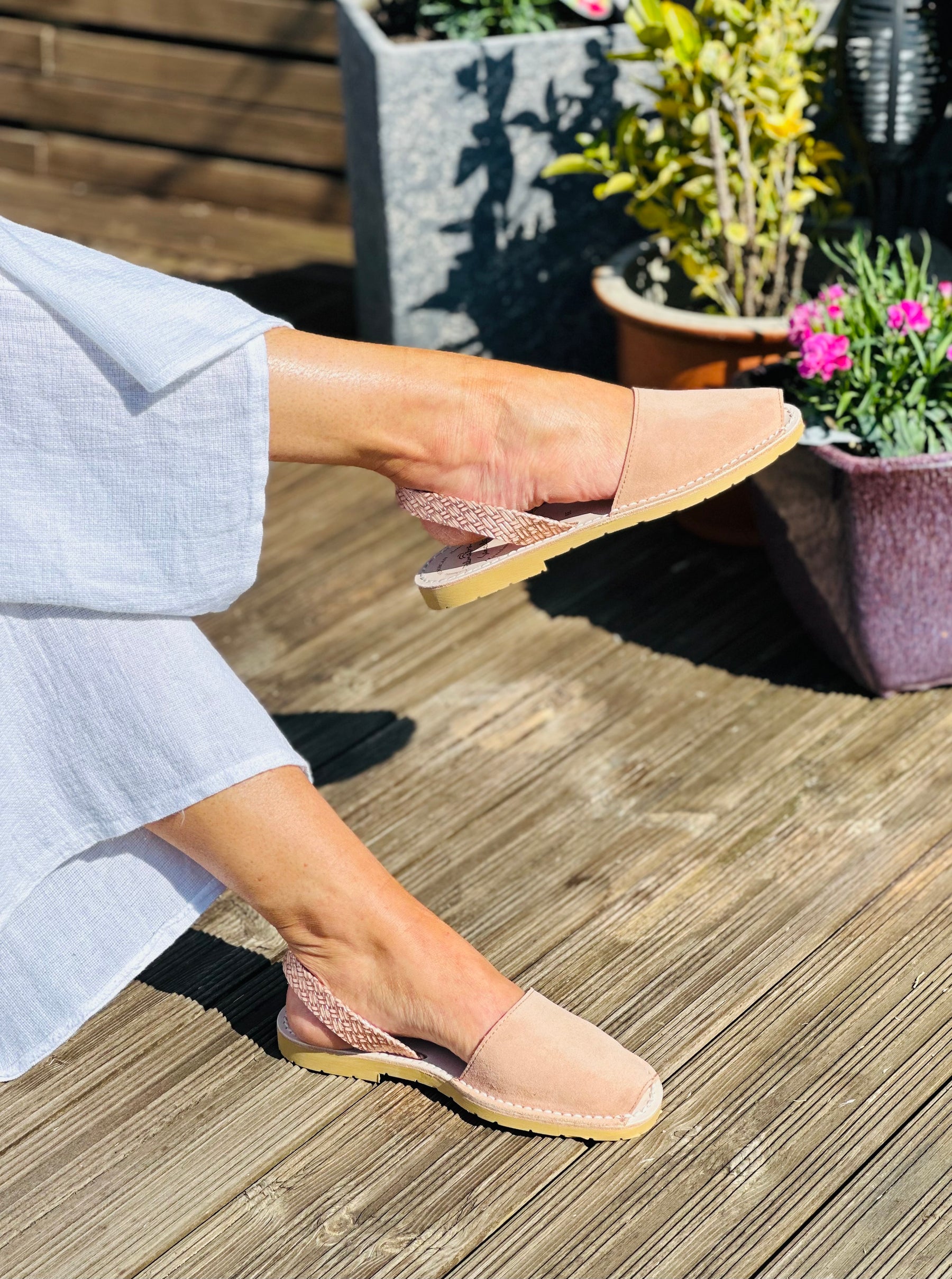 SAMPLE SALE Rose Suede-size 38