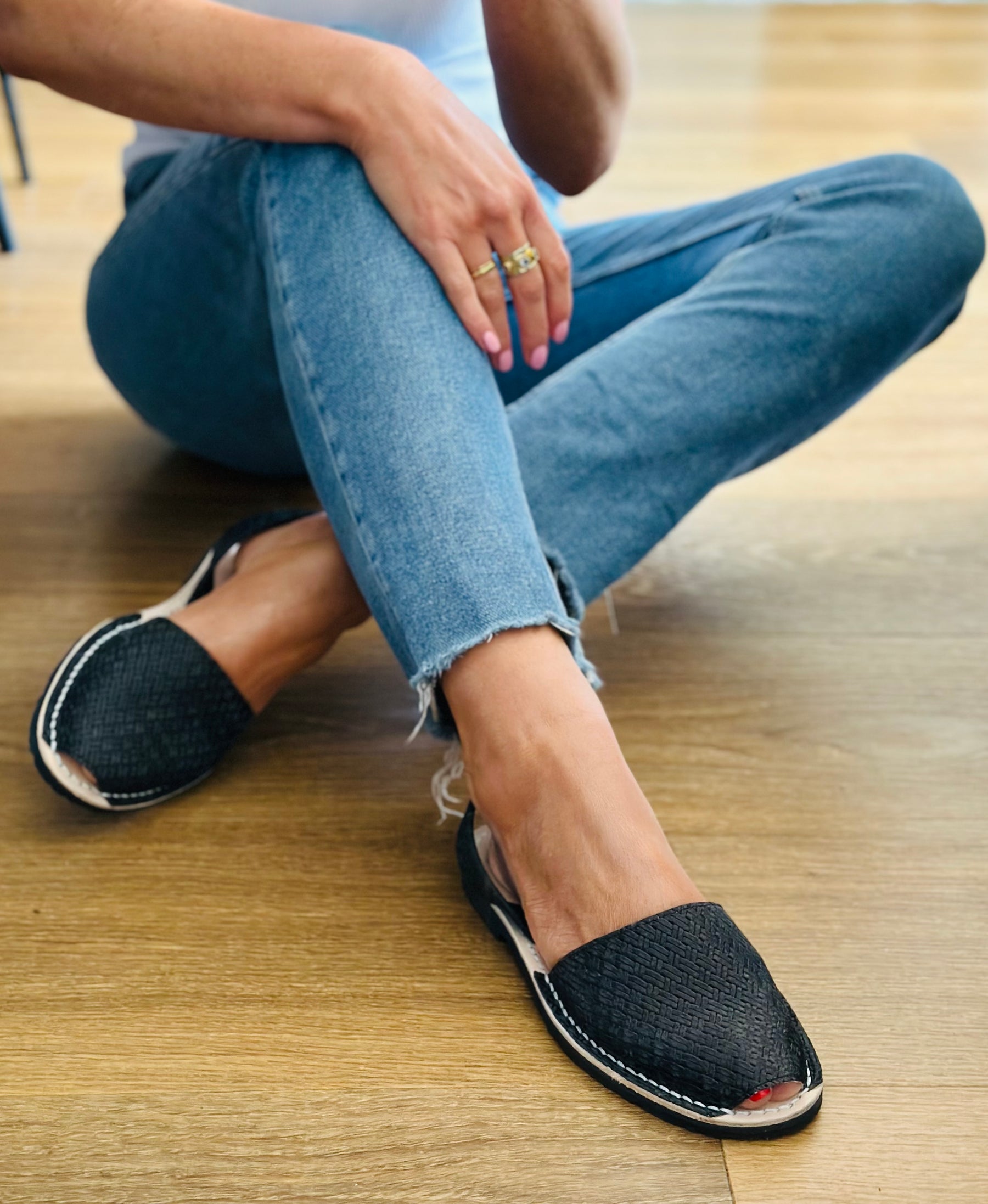 Erica Woven Avarcas