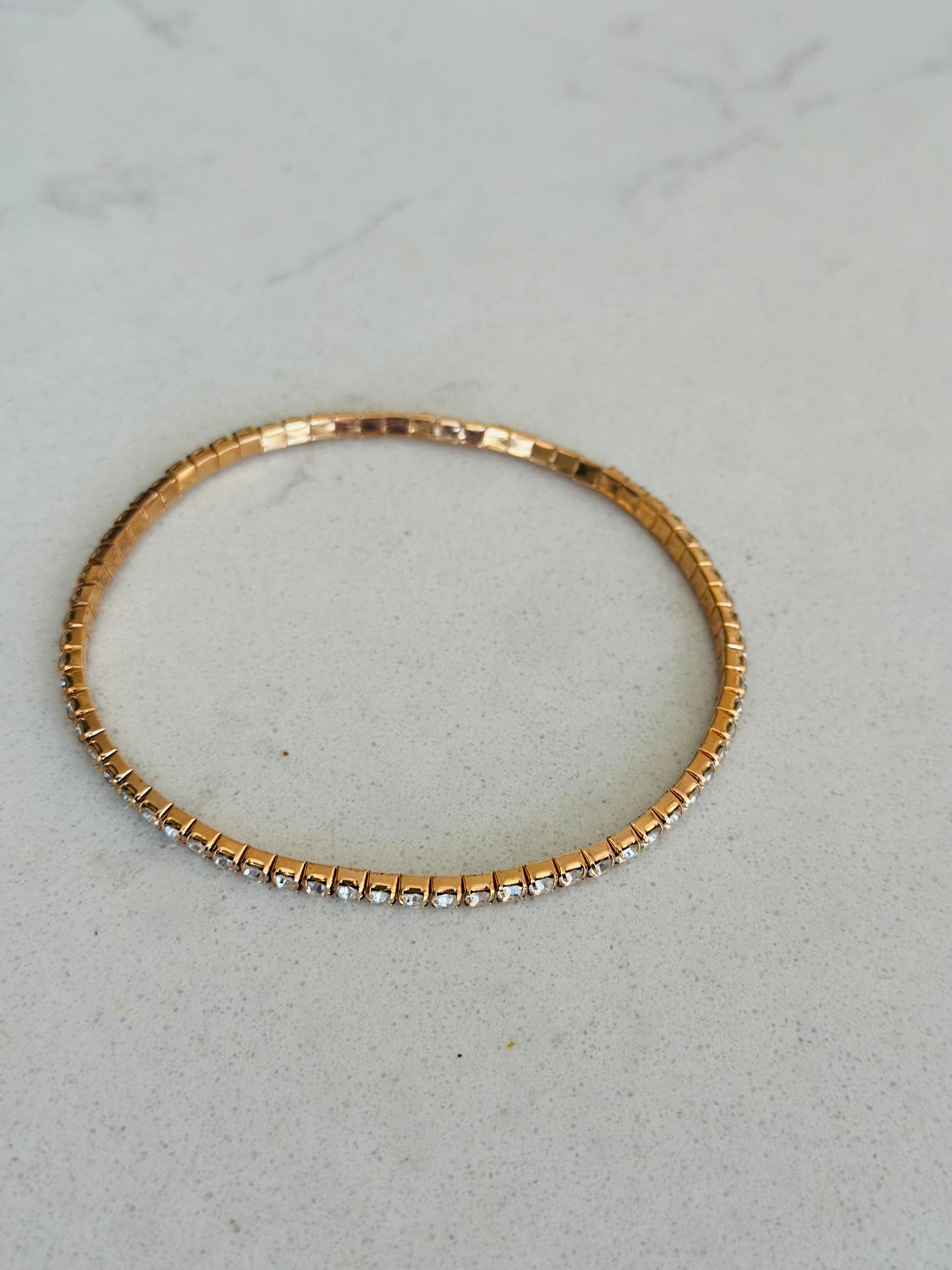 Stretchy ankle bracelet