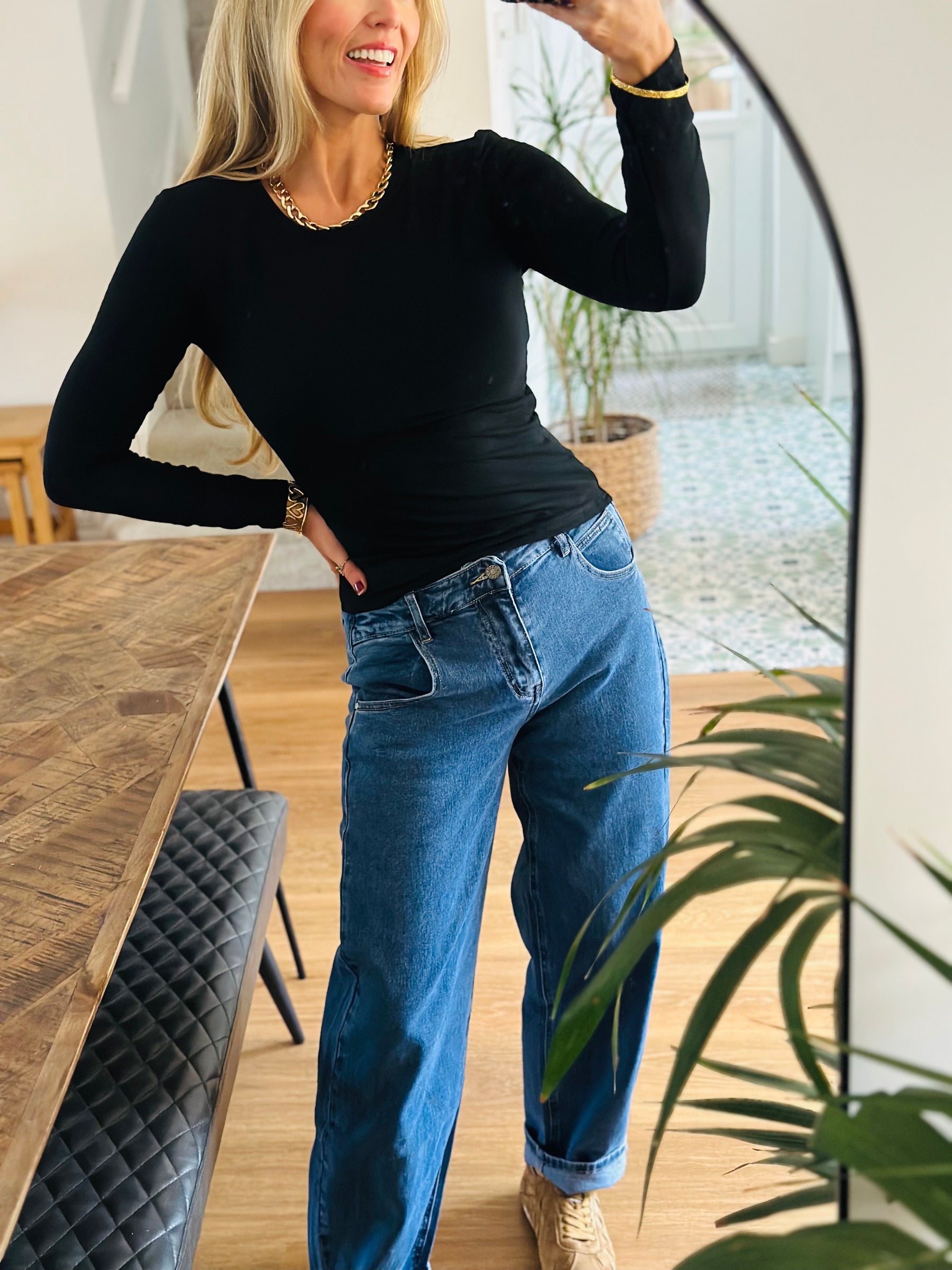 Barrel Leg Jeans
