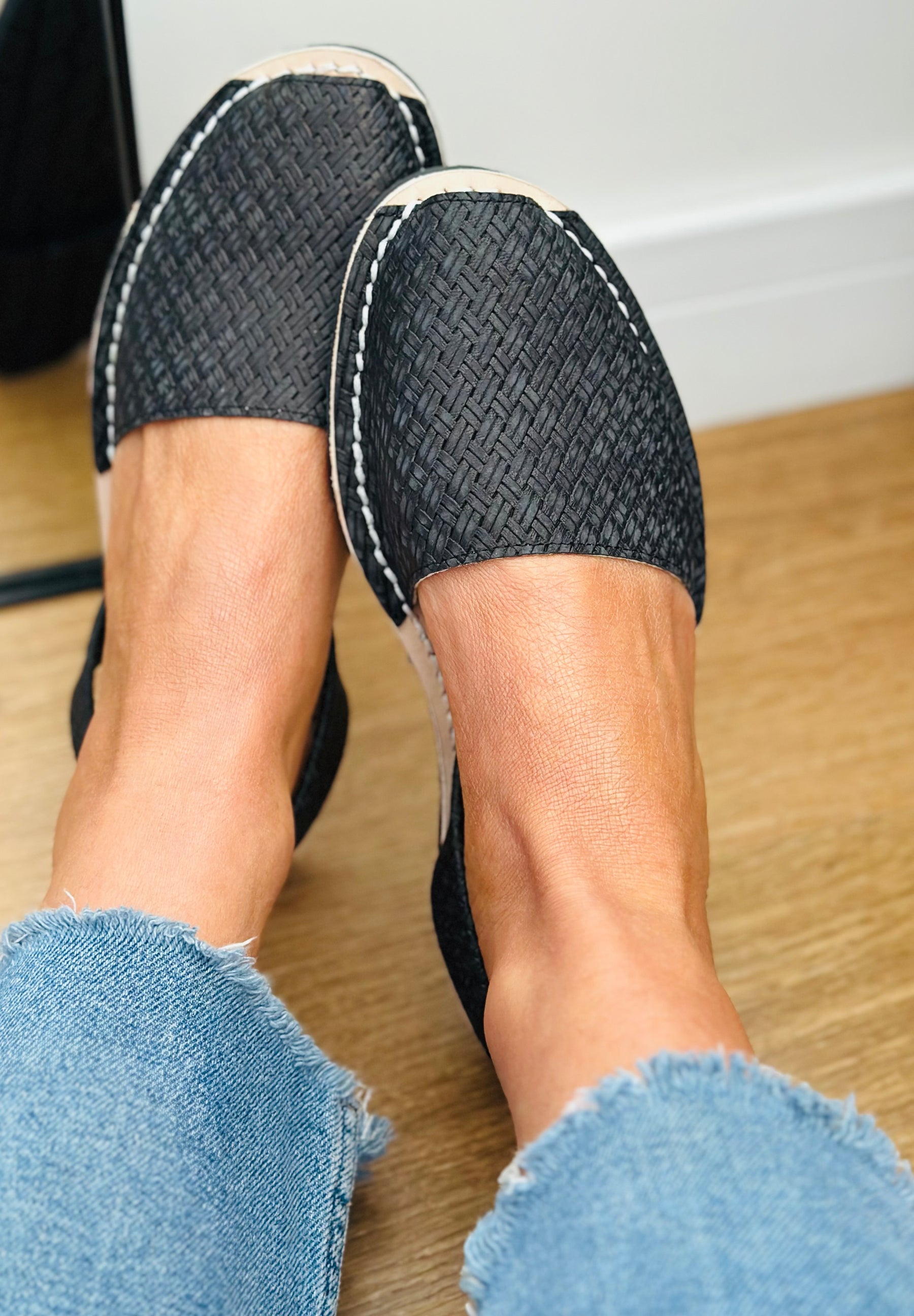 Erica Woven Avarcas
