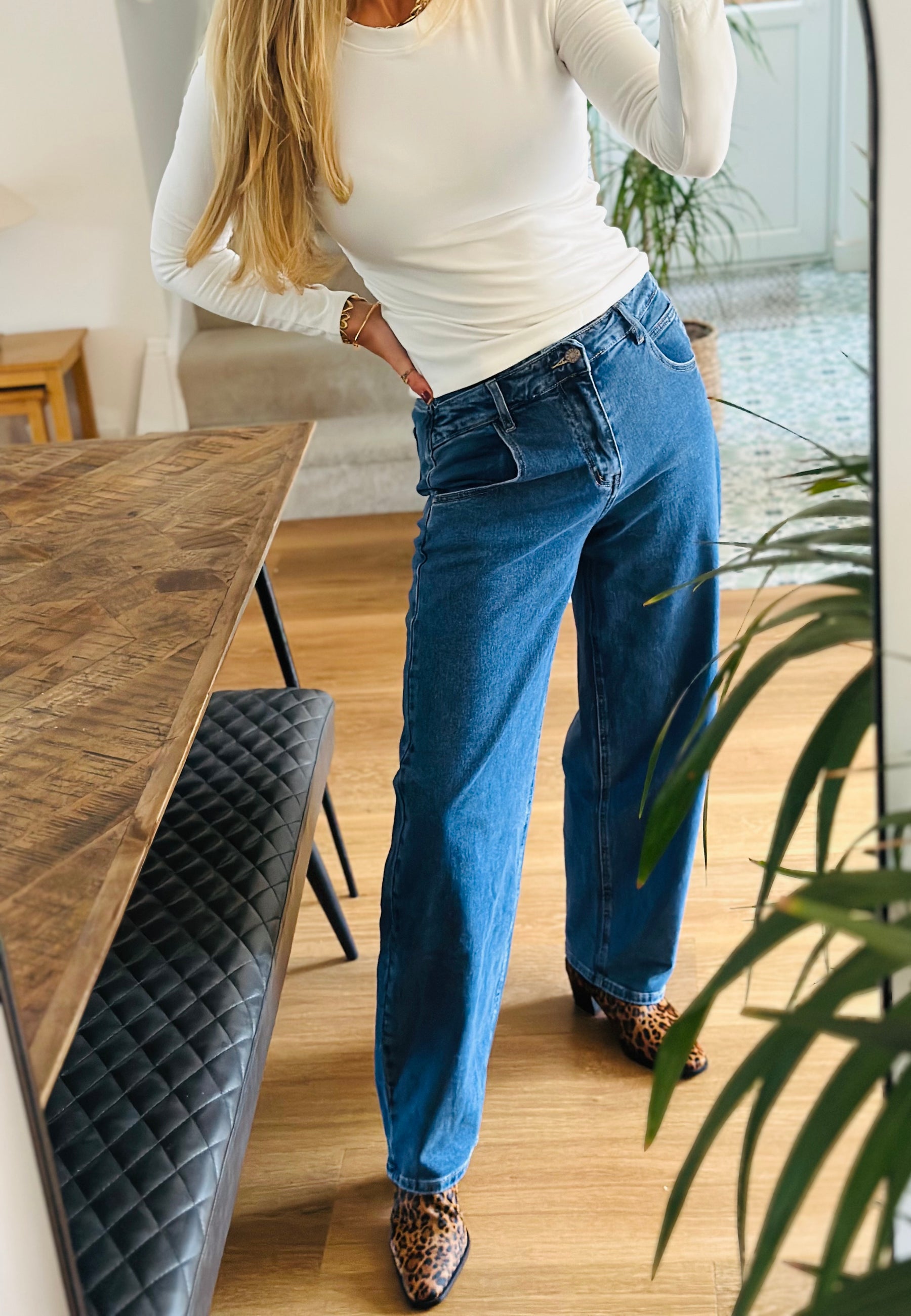 Barrel Leg Jeans