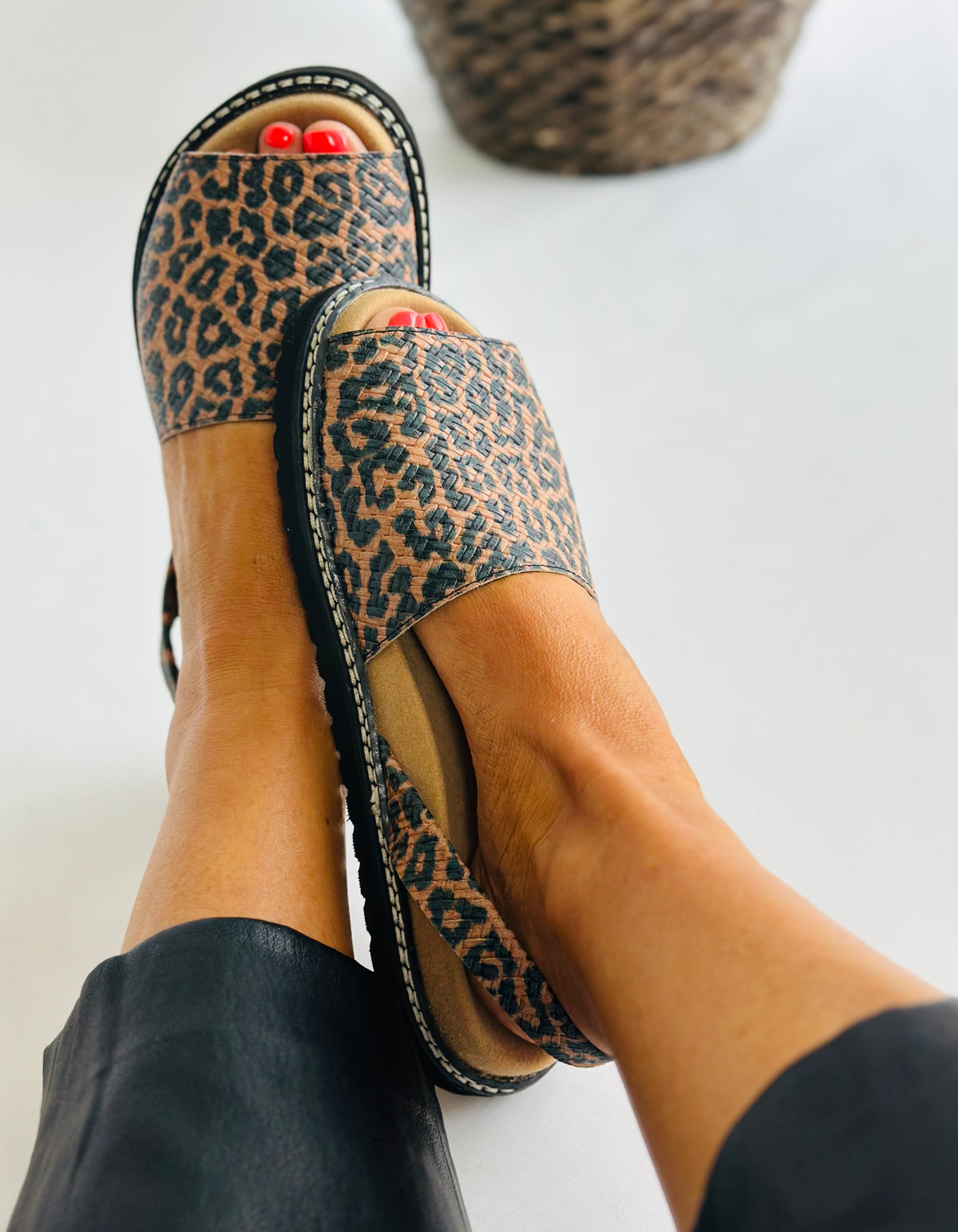 Leopard Print Ergonomic