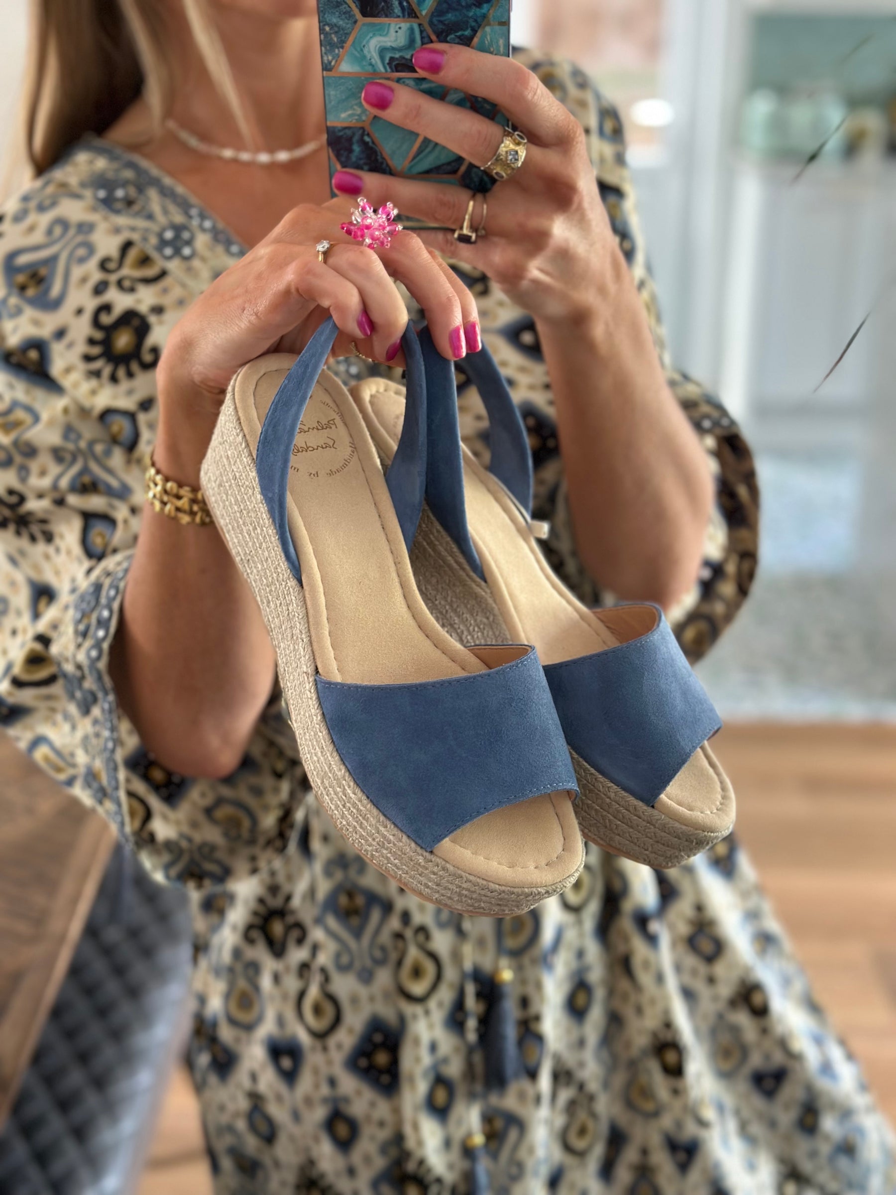 Indigo Midi Wedge