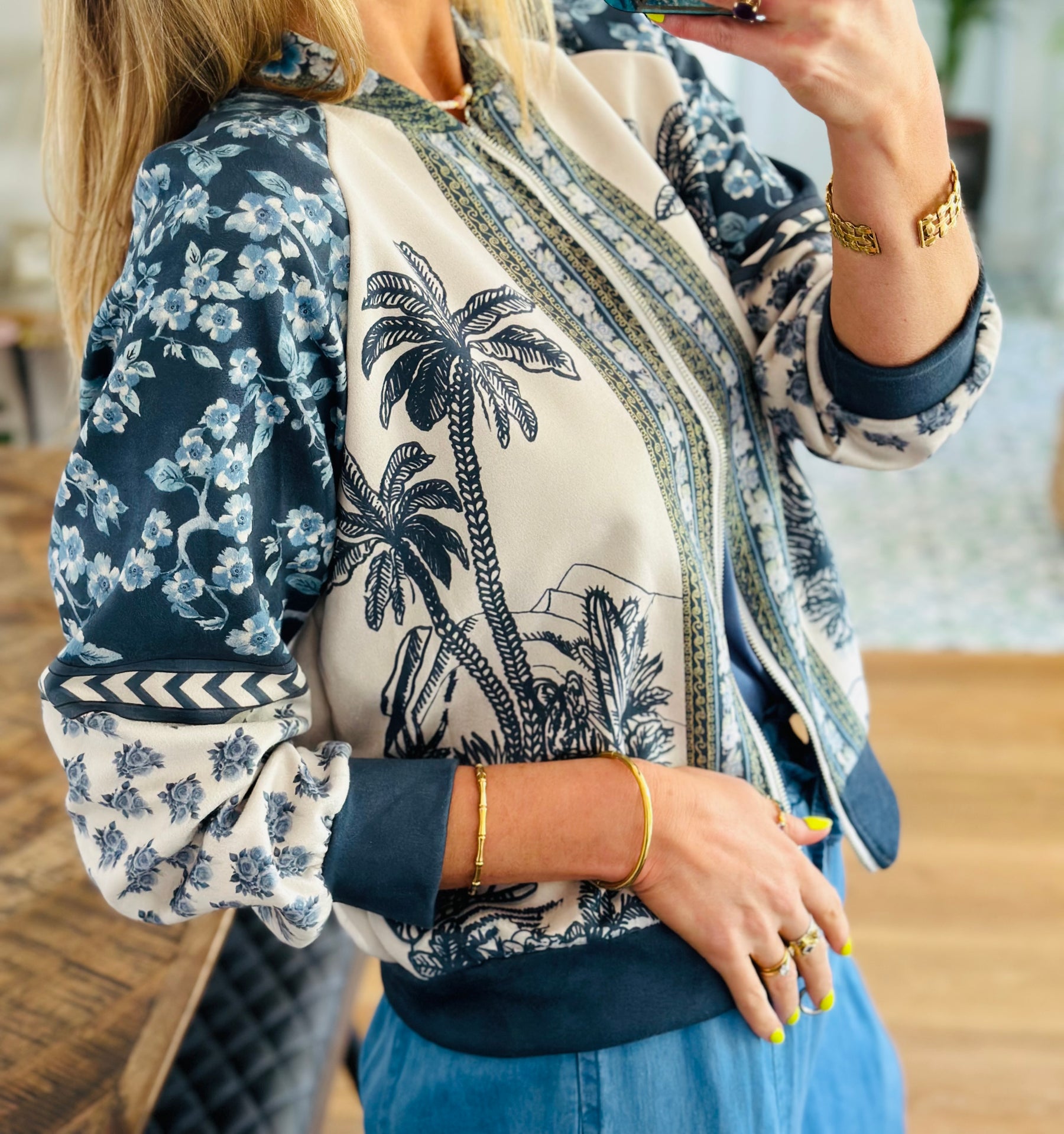 Palm Zip Up Jacket