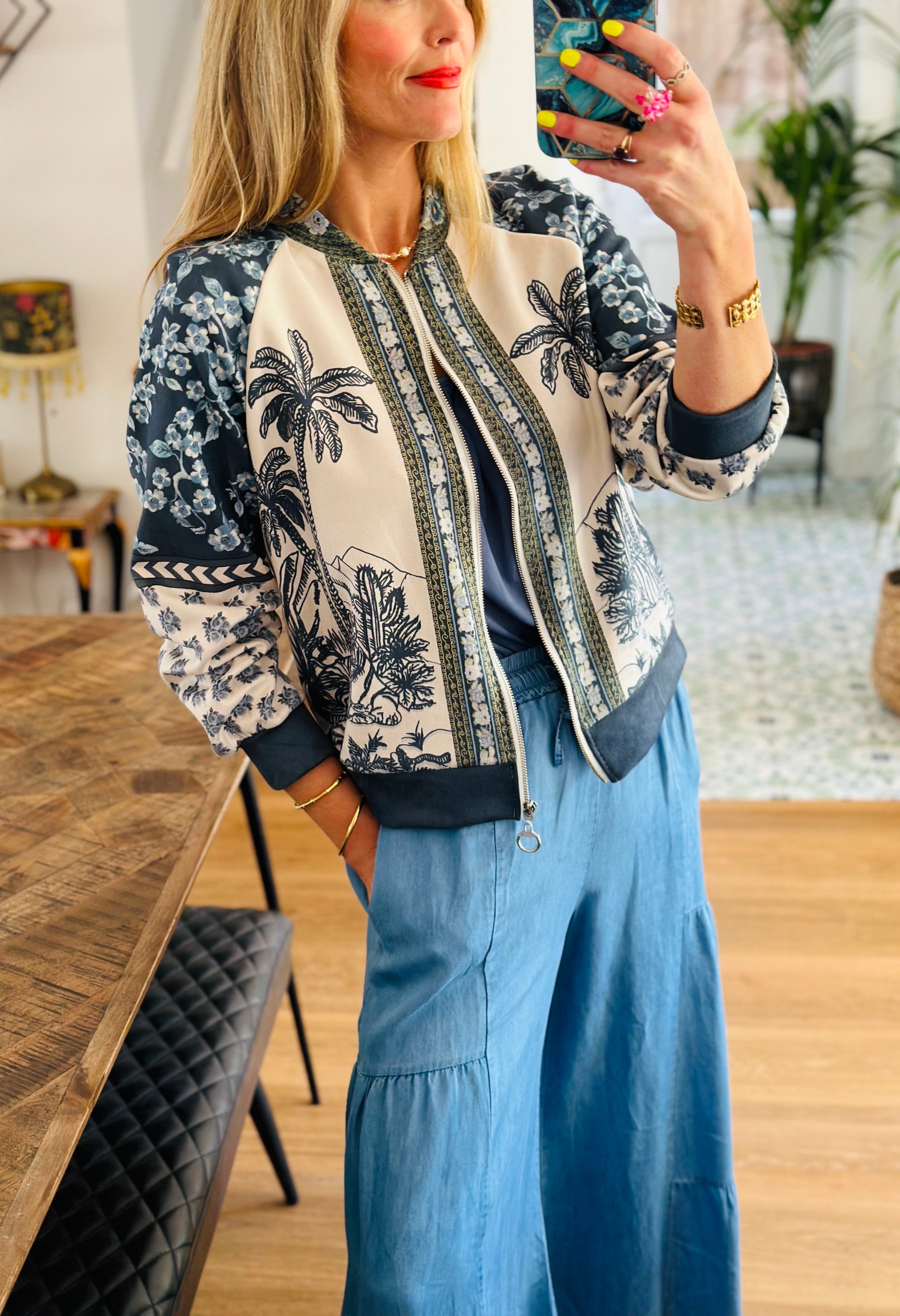 Palm Zip Up Jacket