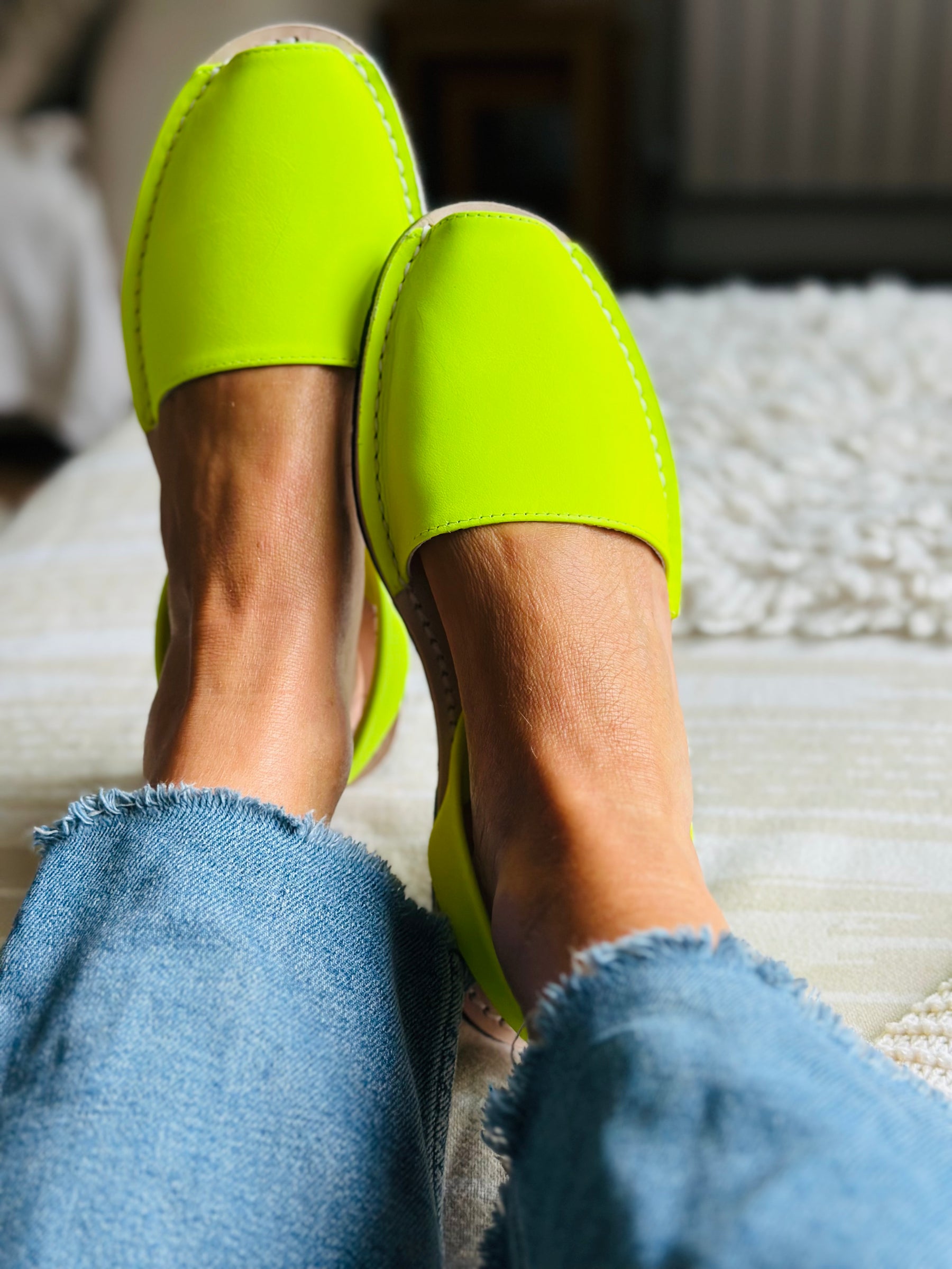 Neon Yellow Avarcas