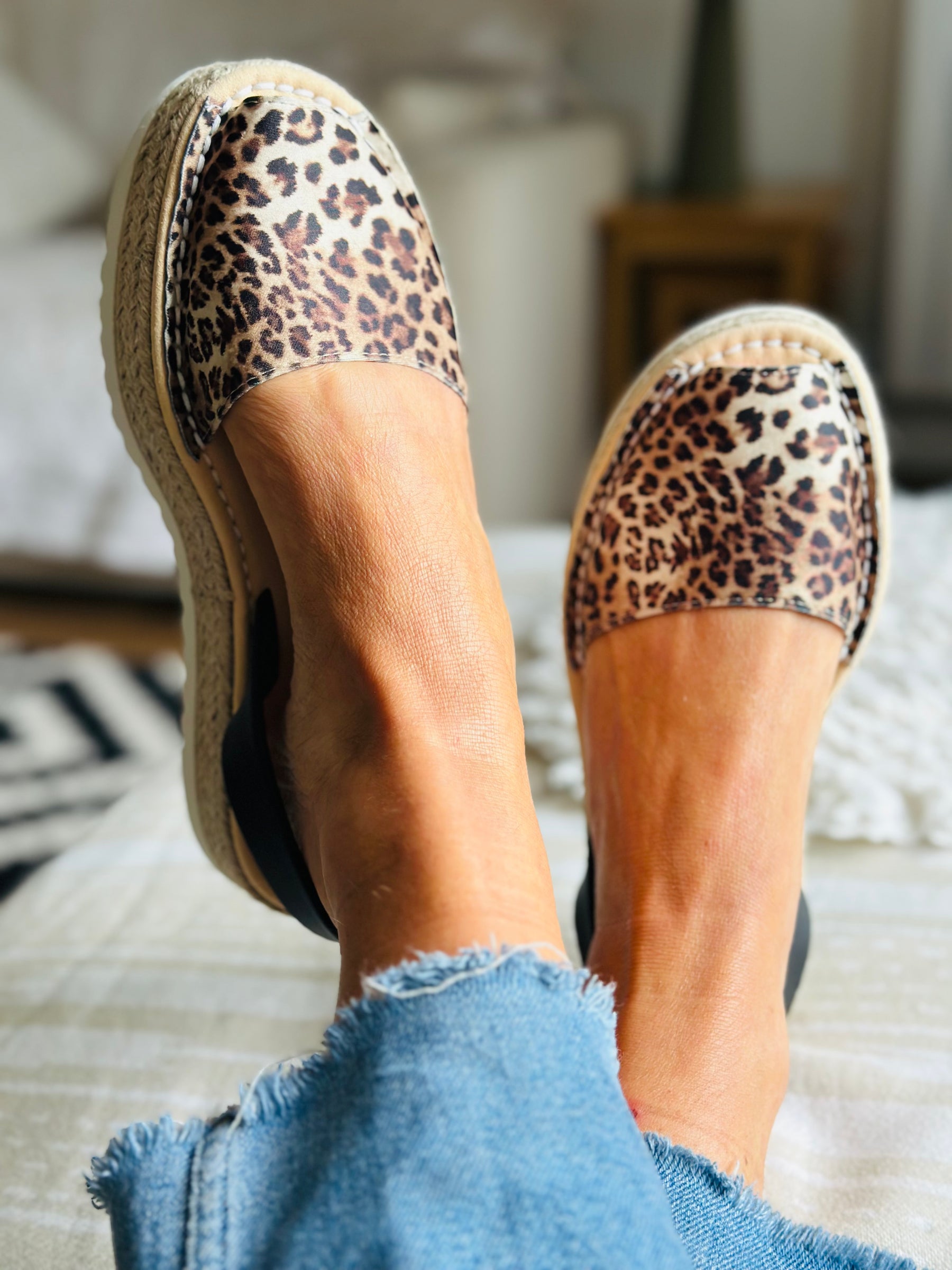 Serena Leopard Lowforms