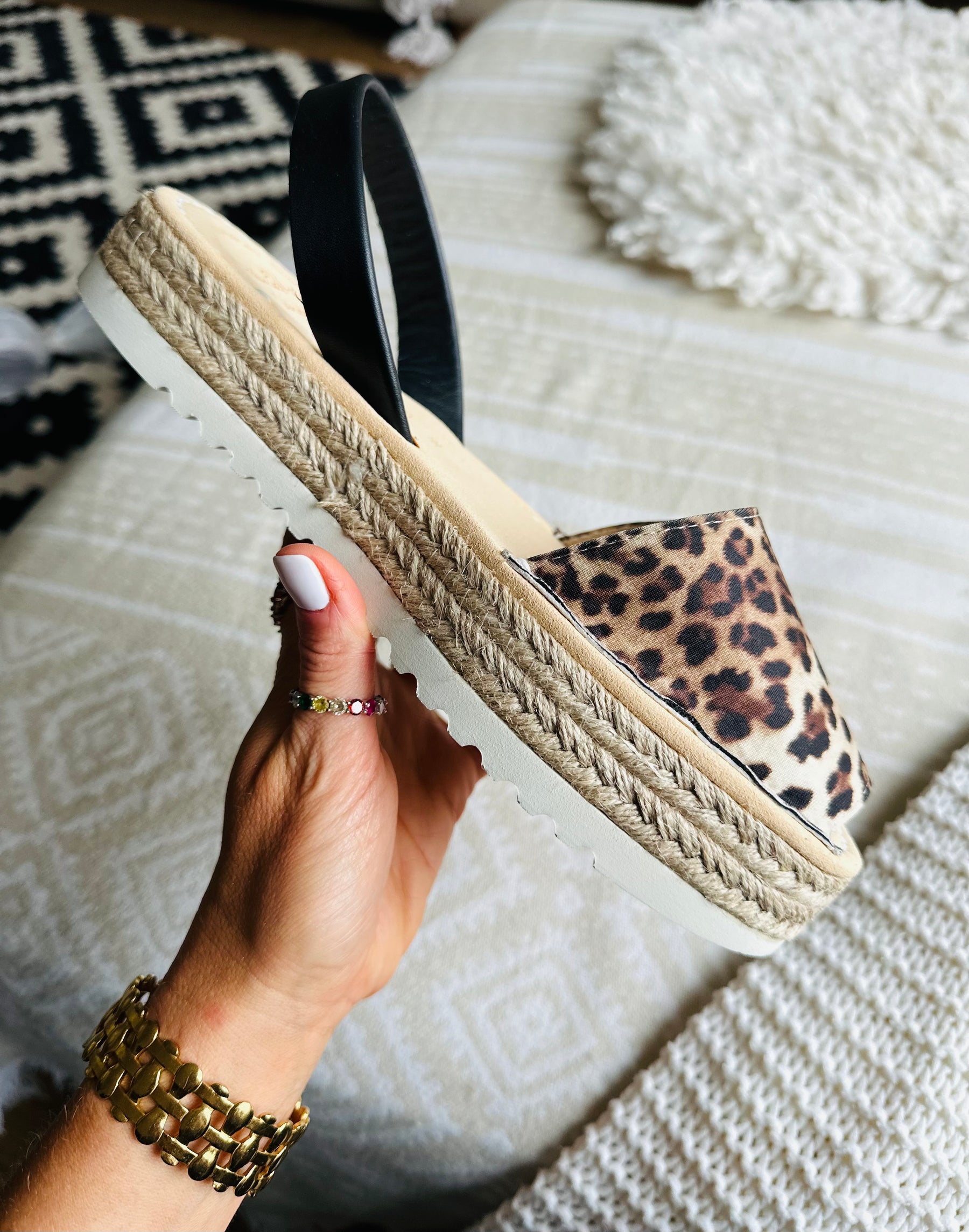 Serena Leopard Lowforms