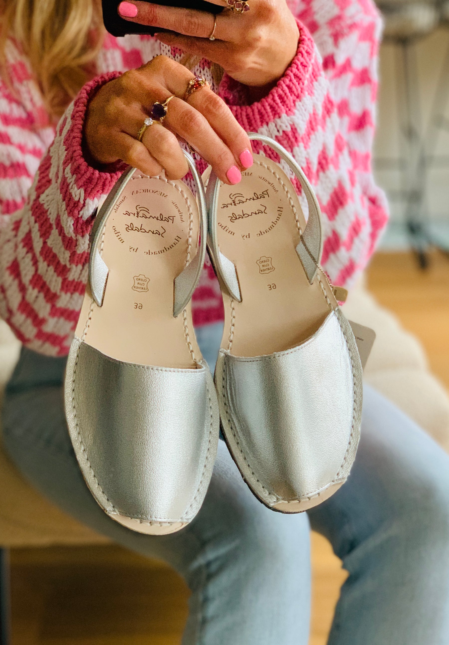 SAMPLE SALE Silver Leather Avarcas SIZES 37 & 39