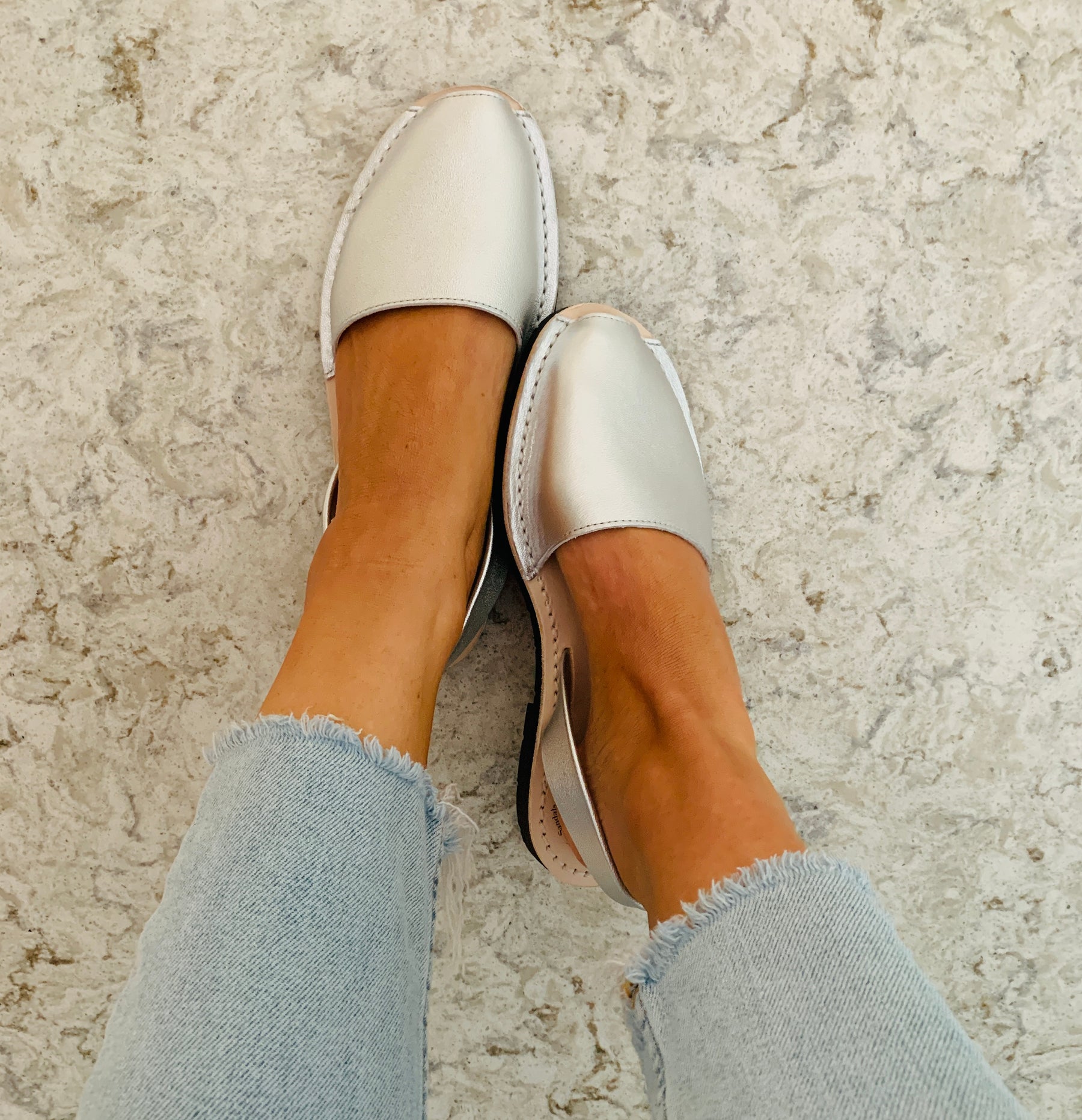 SAMPLE SALE Silver Leather Avarcas SIZES 37 & 39