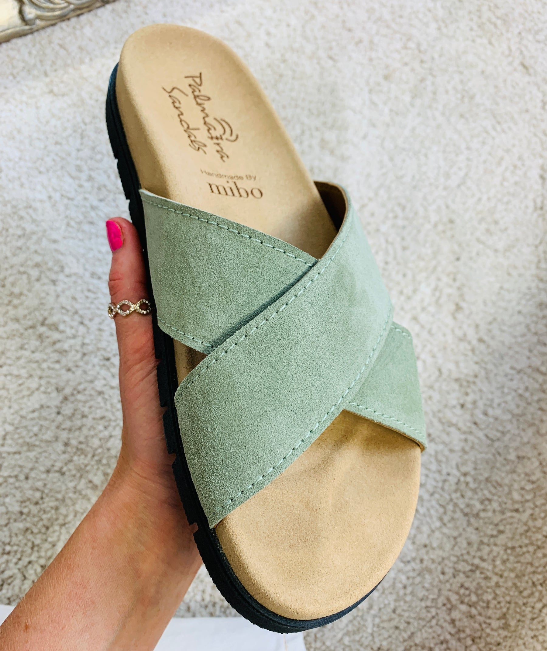 khaki green suede crossover straps arch support flat sandals 