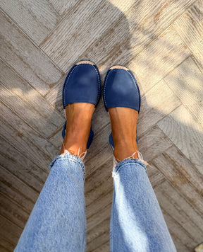 Navy Nubuck Avarcas