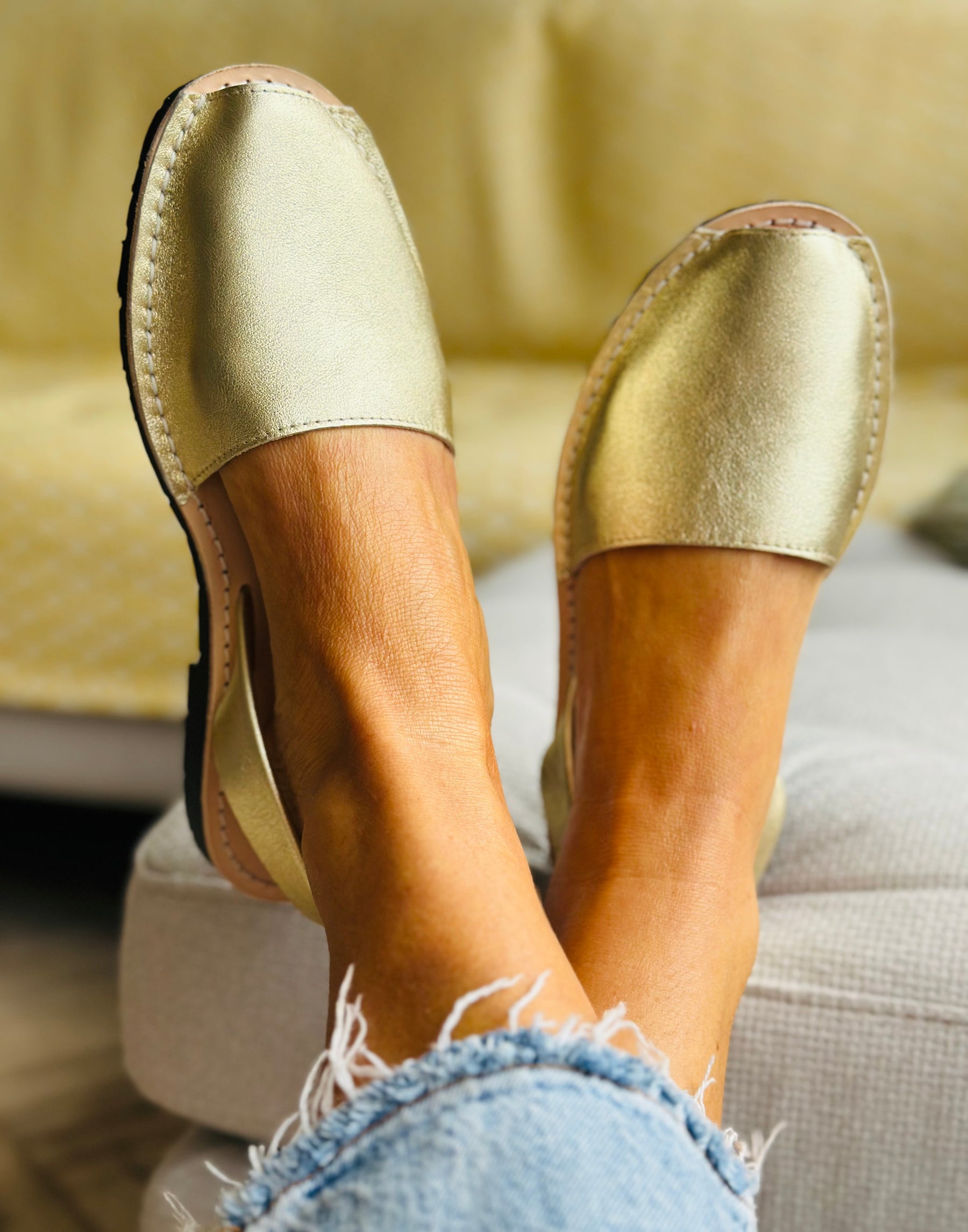 Gold Leather Avarcas