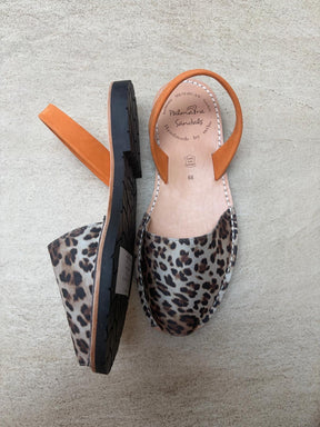 Sample Sale leopard yellow size 39