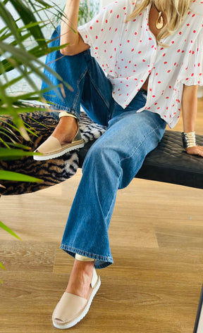 Jeanie Neutral Lowforms