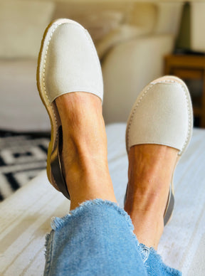Morell Grey Suede Avarcas