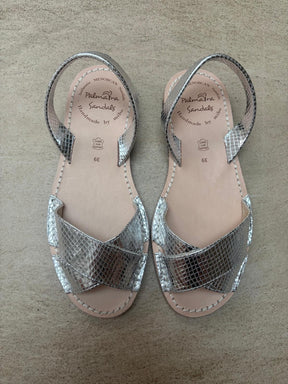 Sample Sale lumiere peeptoe size 39