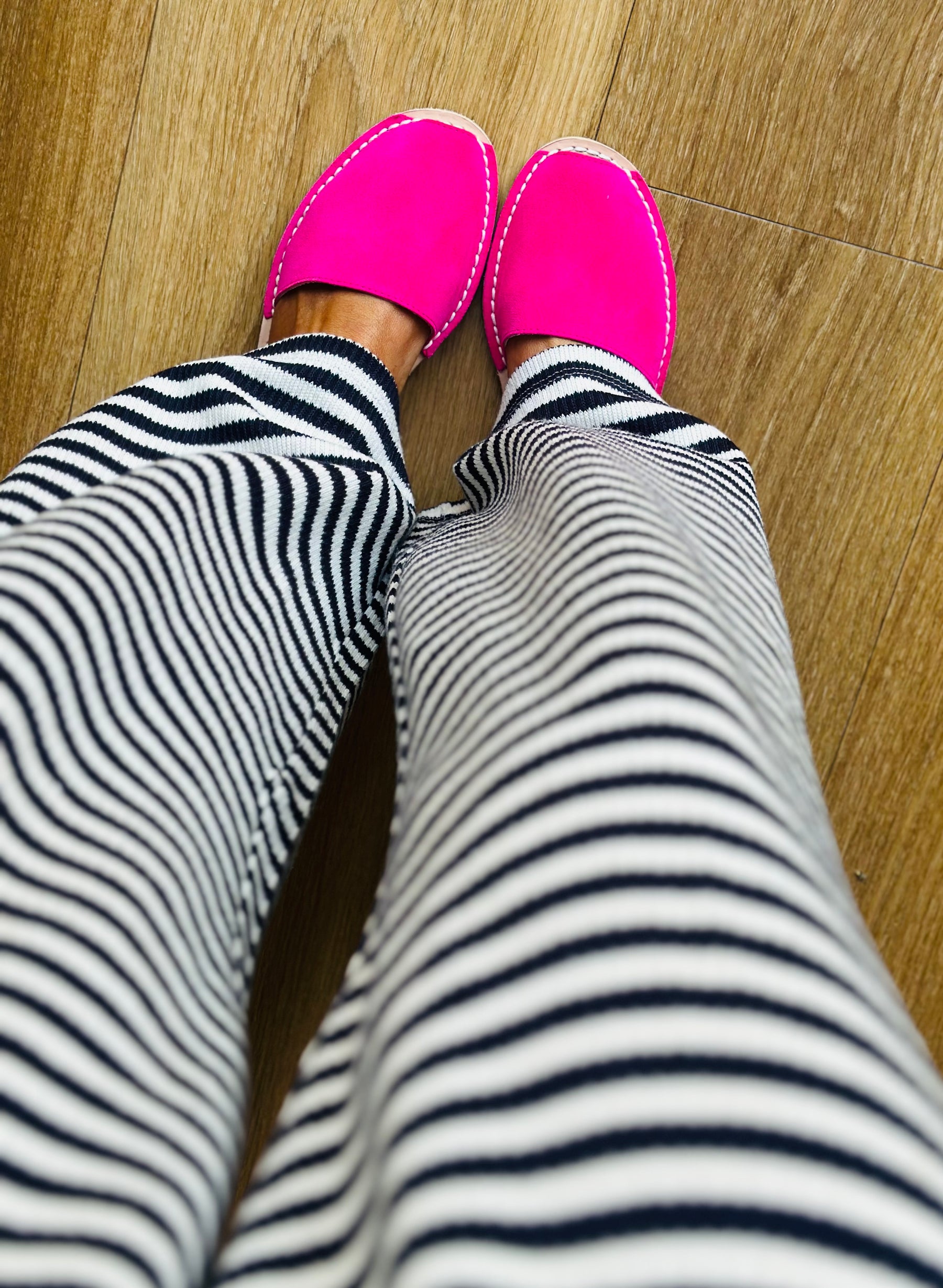 Bright Pink Avarcas