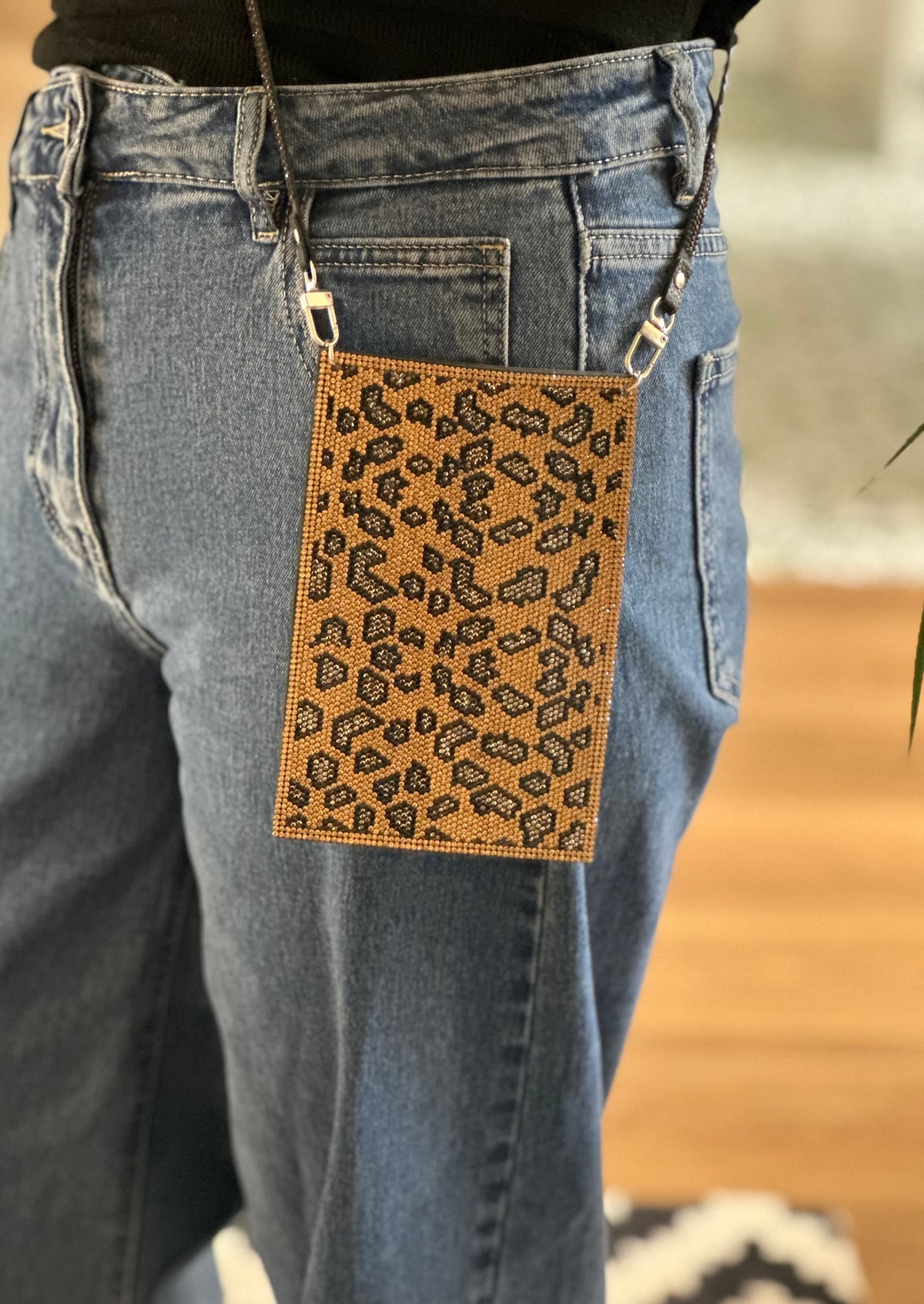 Leopard Print Crystal Phone Bag