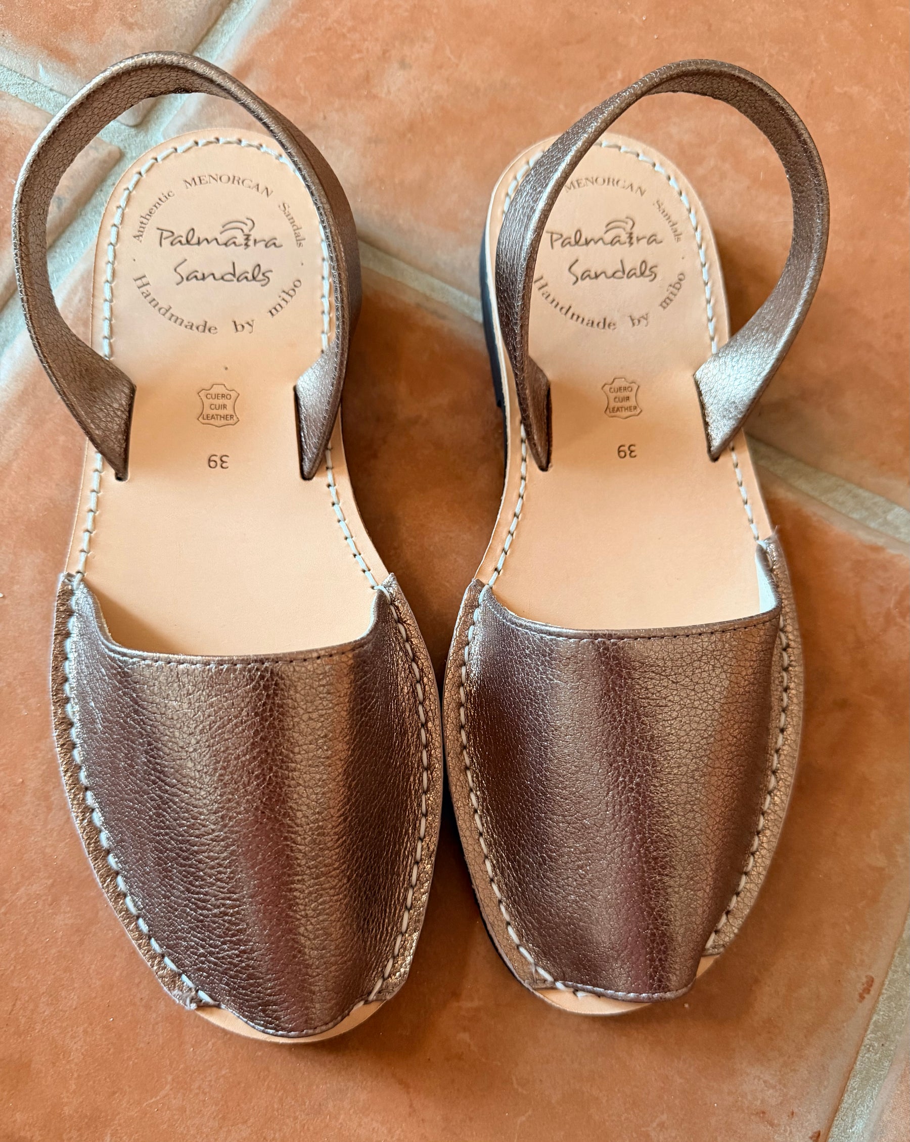 Sample Sale Pewter metallic size 39