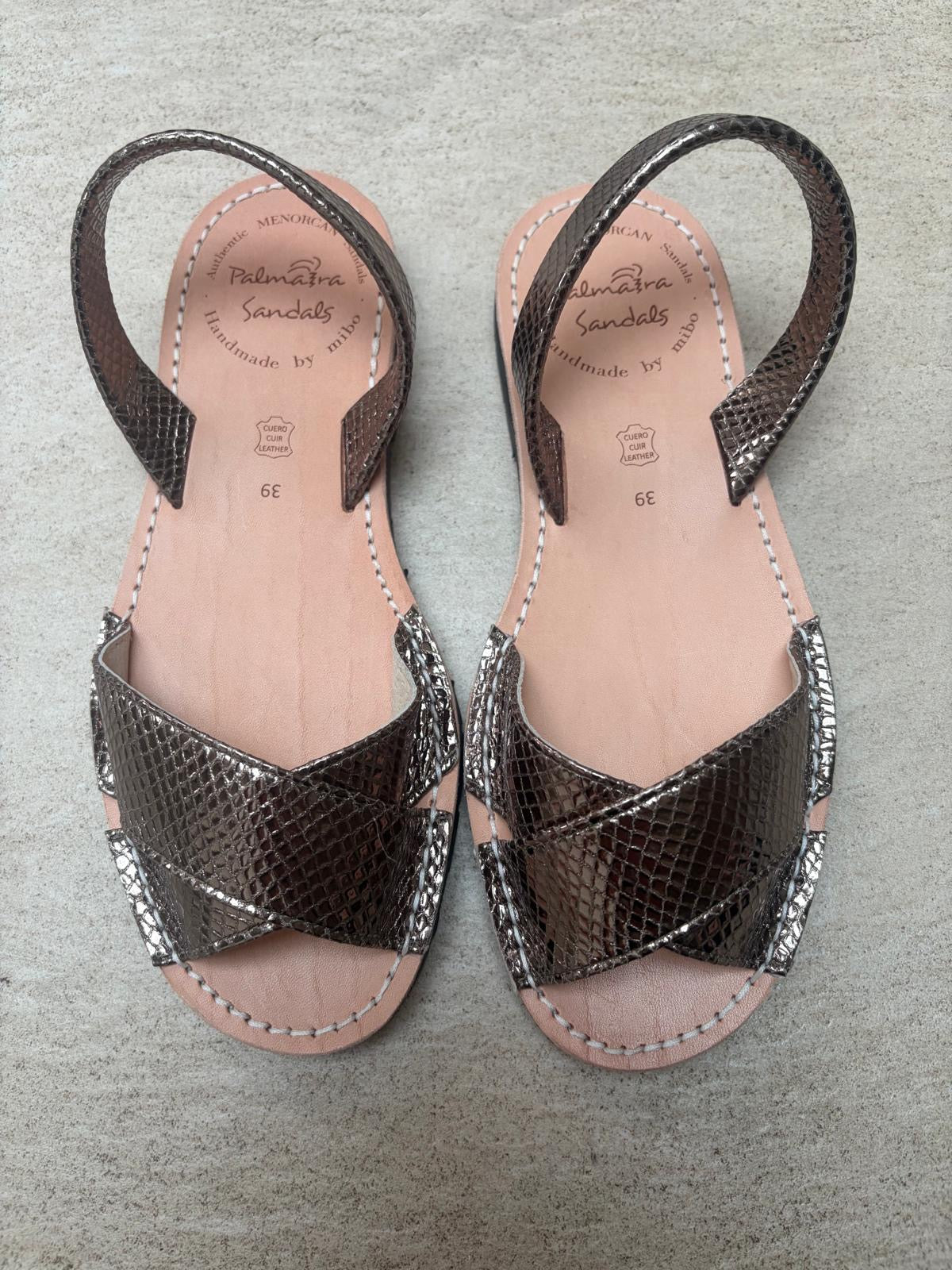 Sample Sale pewter peeptoe size 39
