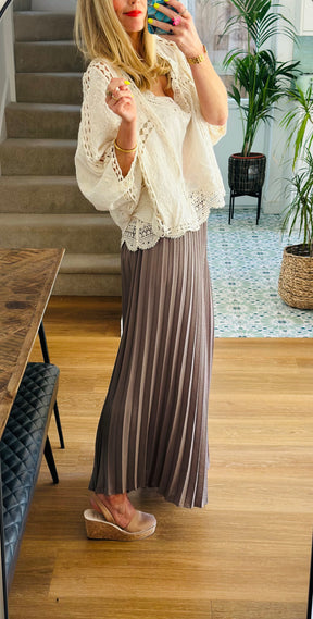 Pleated Trousers