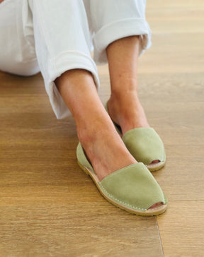 Sage Green Suede Avarcas