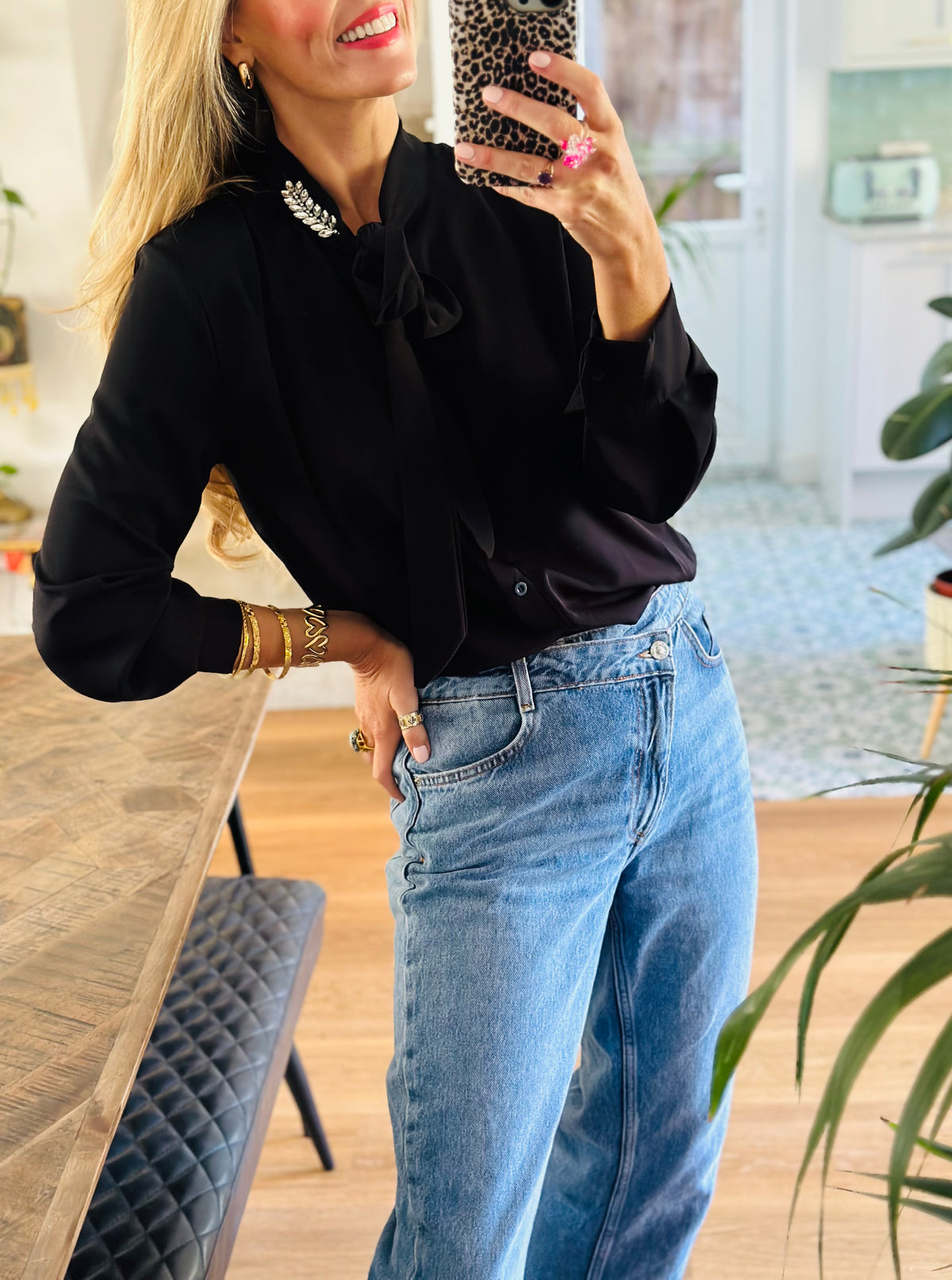 Pussybow blouse