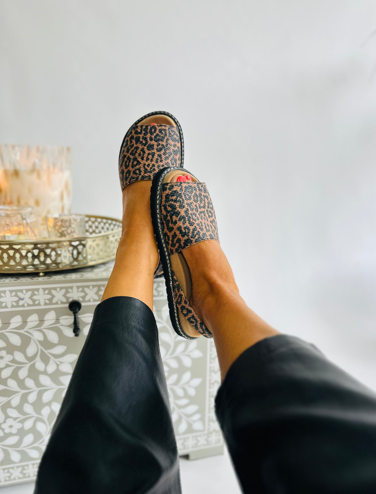 Leopard Print Ergonomic
