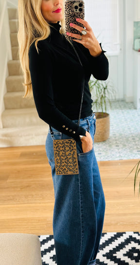 Leopard Print Crystal Phone Bag