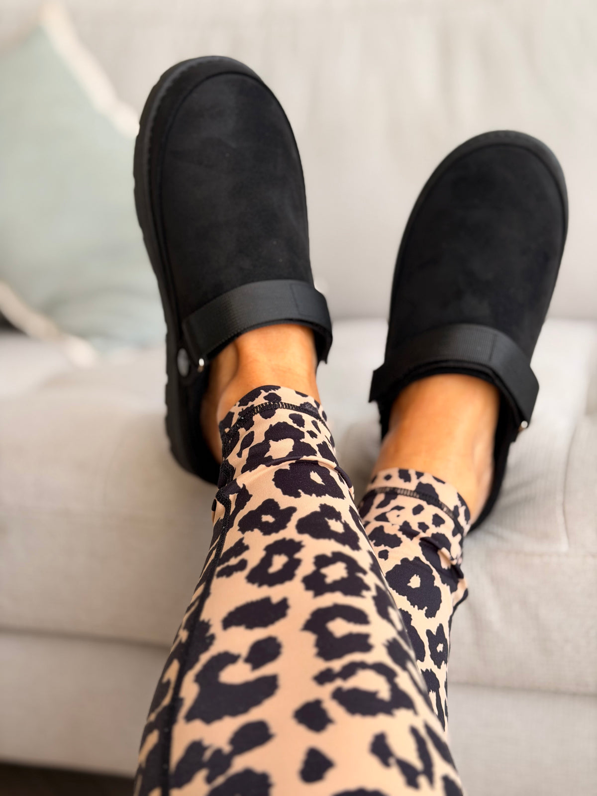 Platform Clogs Black