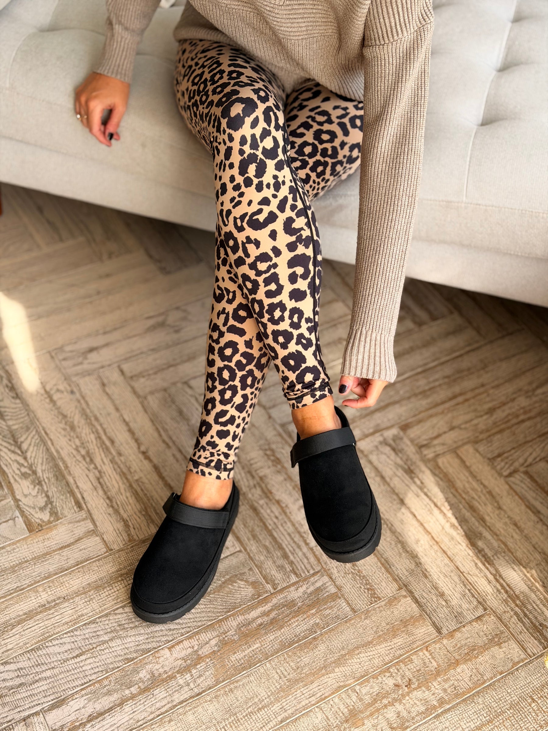 Platform Clogs Black