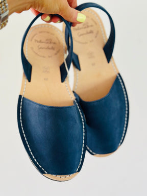 Navy Nubuck Avarcas
