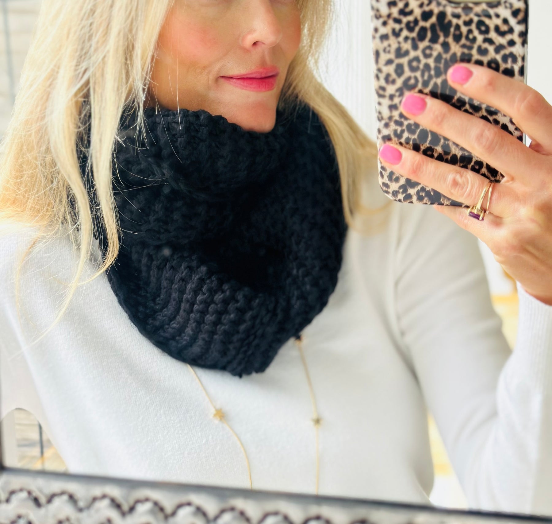 Black Knitted Snood