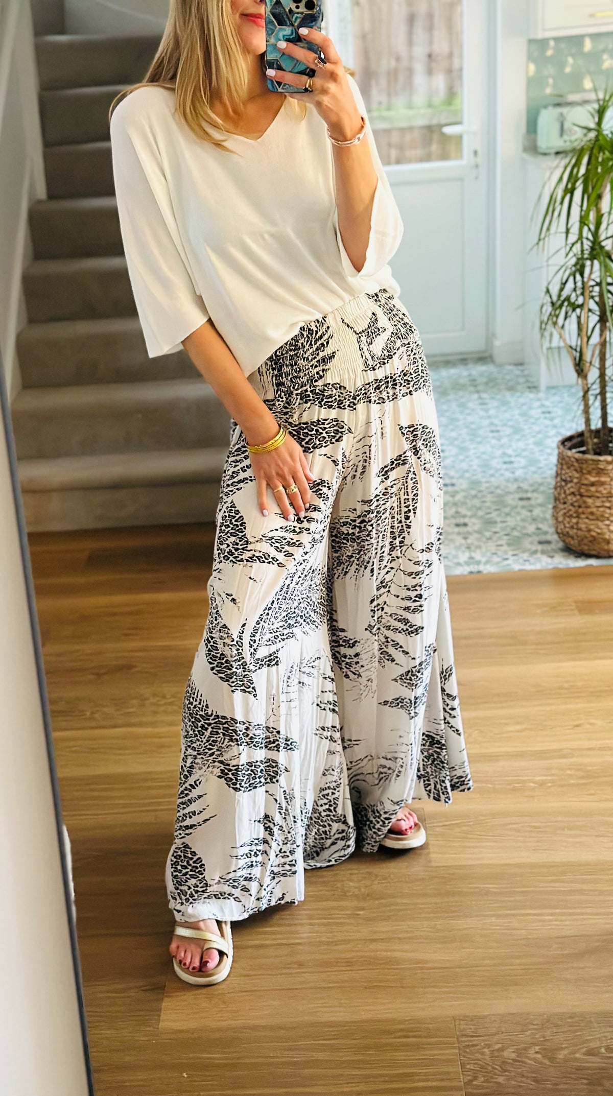 Printed Wide Leg Trousers in Stone