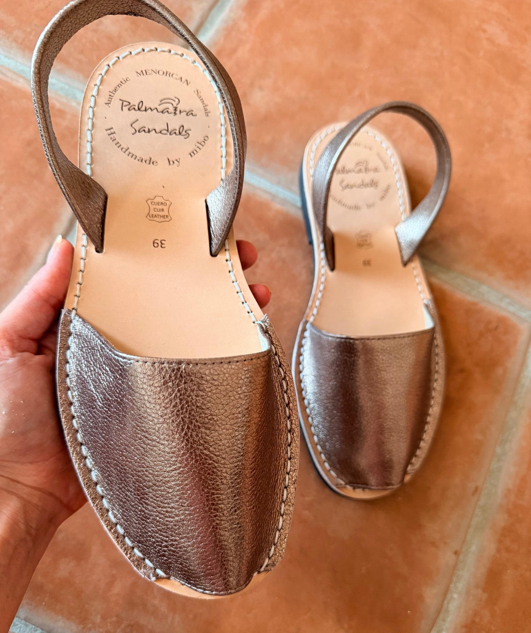Sample Sale Pewter metallic size 39
