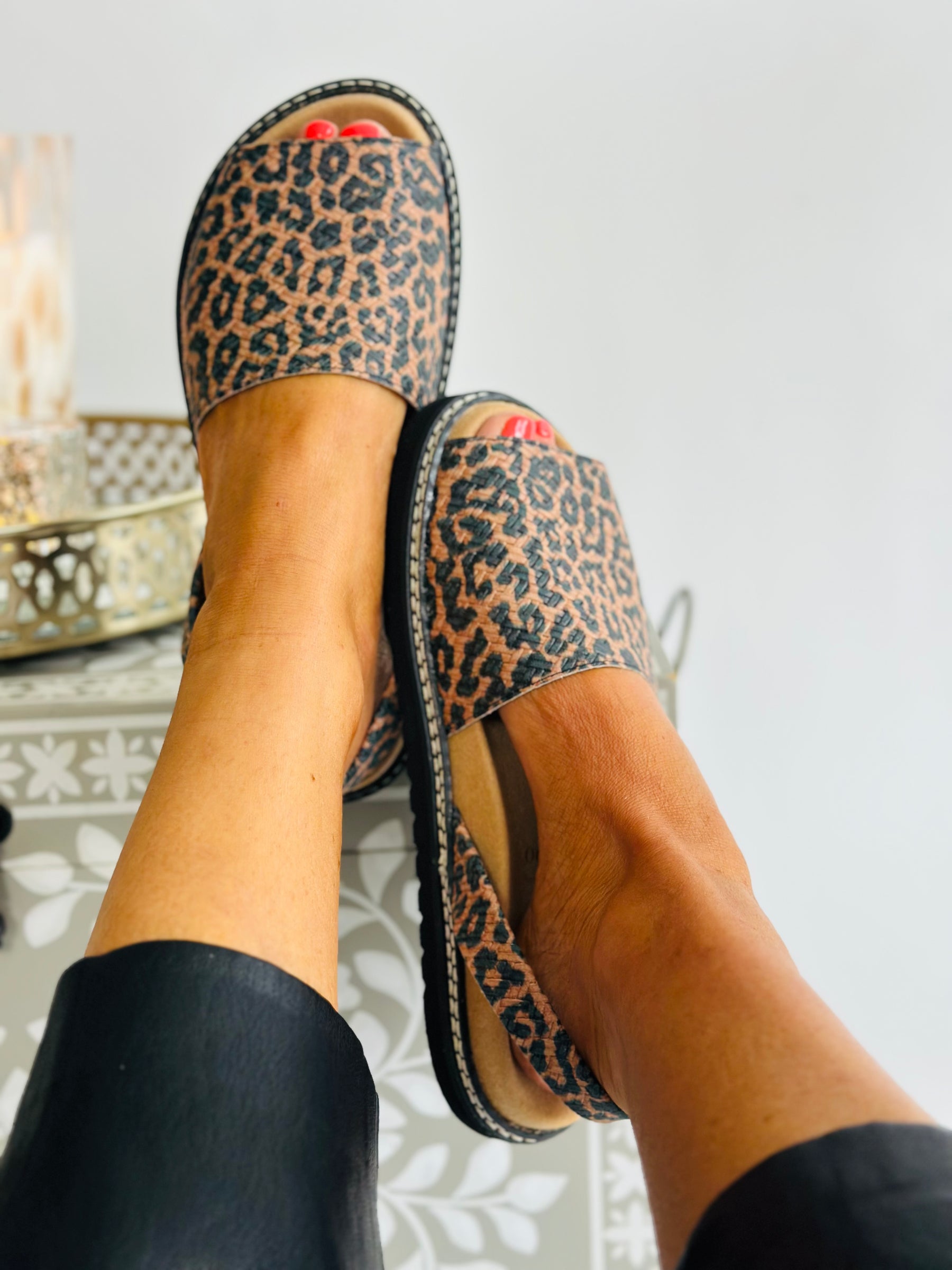 Leopard Print Ergonomic