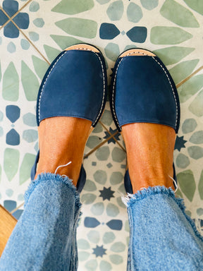 Navy Nubuck Avarcas
