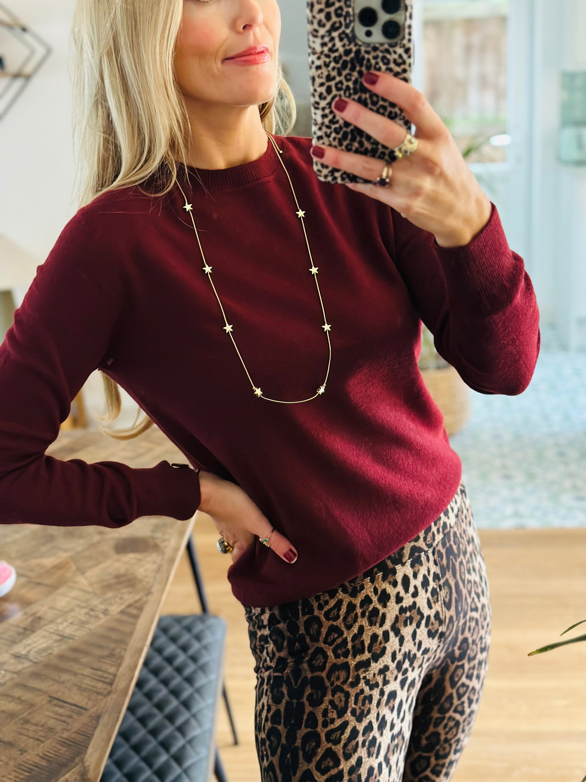 Round Neck Classic Knit