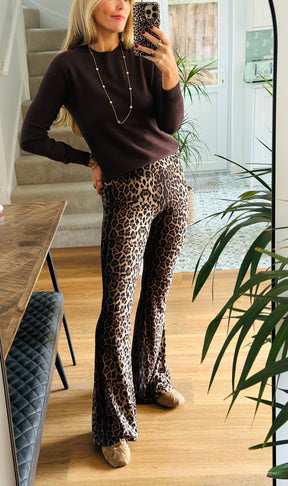 Leopard Print Flared Leggings