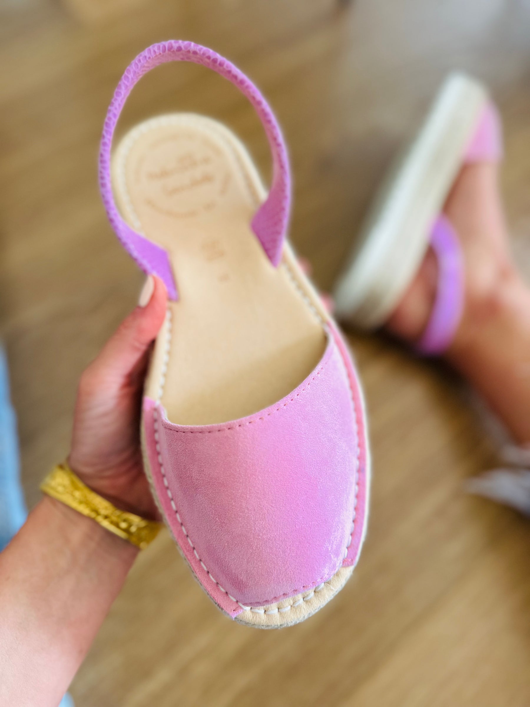 Soft Pink Lowforms