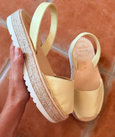 Sample sale Latte lowform size 39