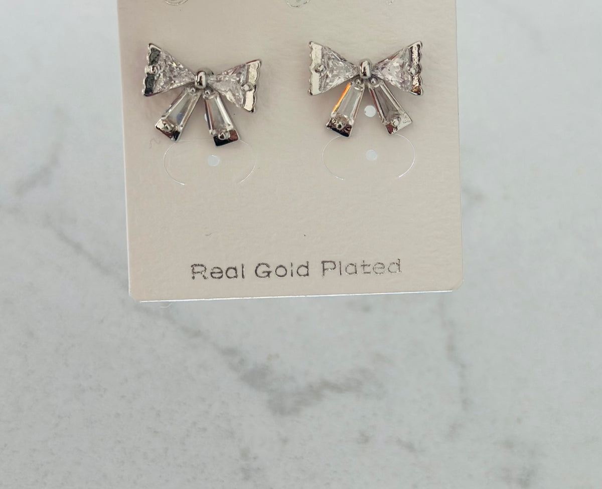 Diamante Bow Studs