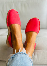 Raspberry Suede Avarcas