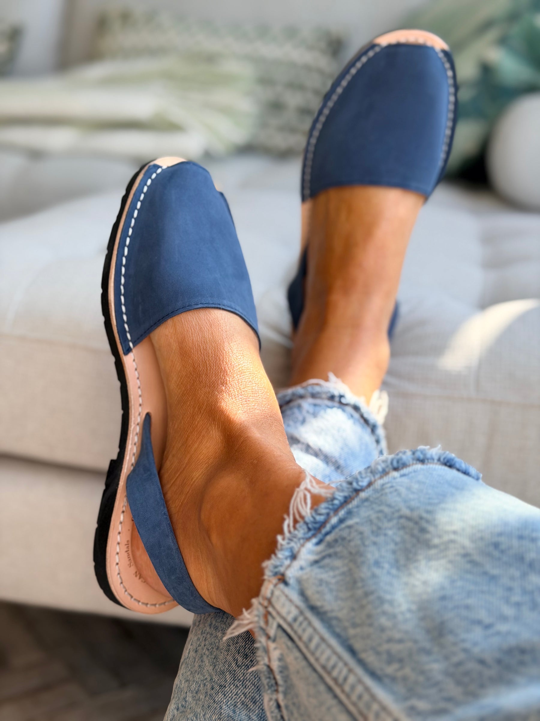 Navy Nubuck Avarcas