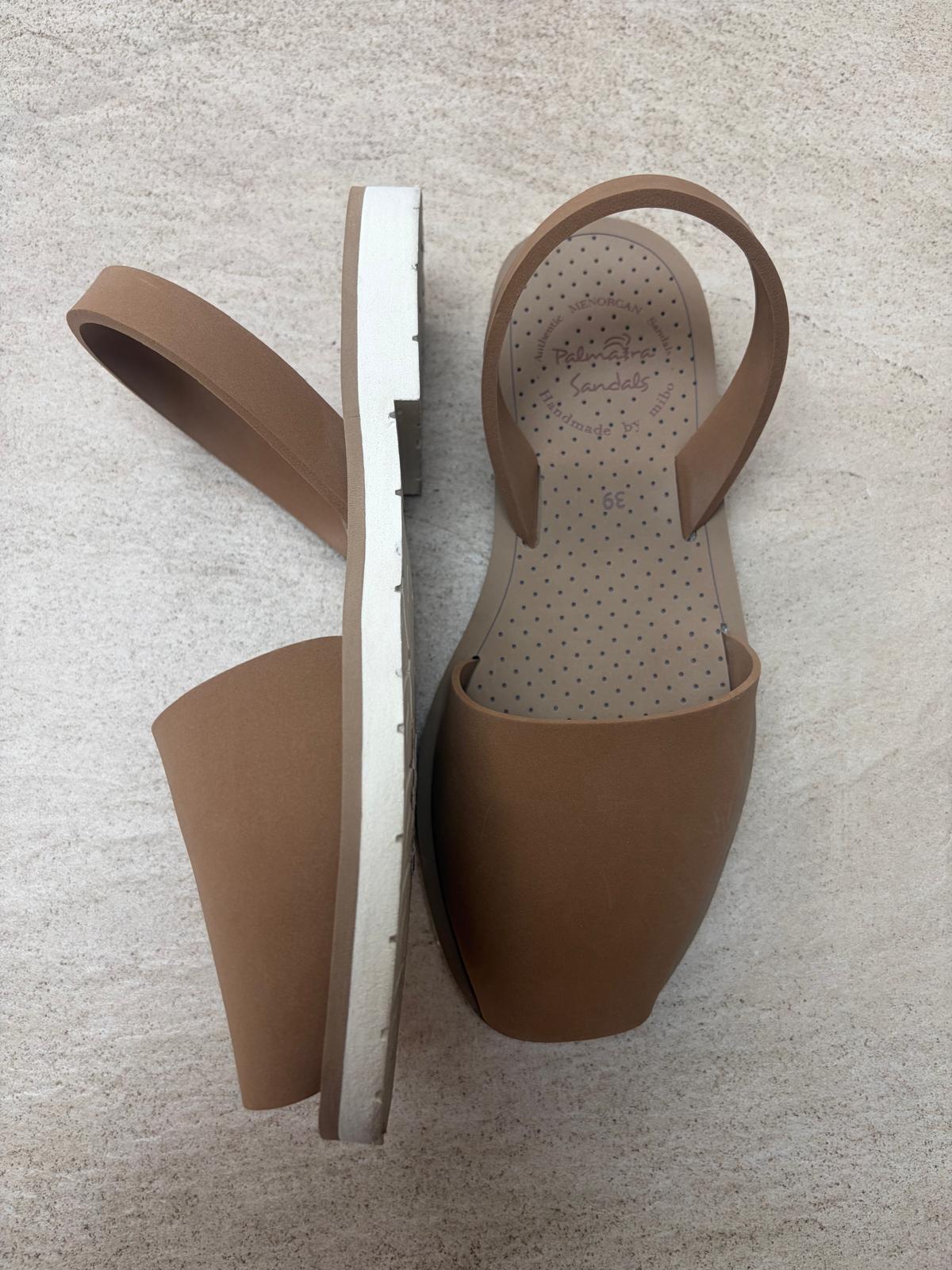 Sample Sale wavelite size 39